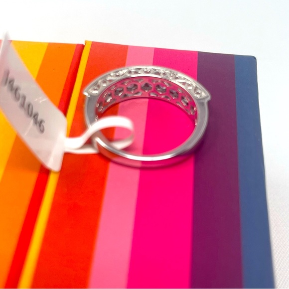 NEW With Tags Sterling Silver Band Ring With Aquamarine (?) Gems Size 7 - Picture 8 of 10